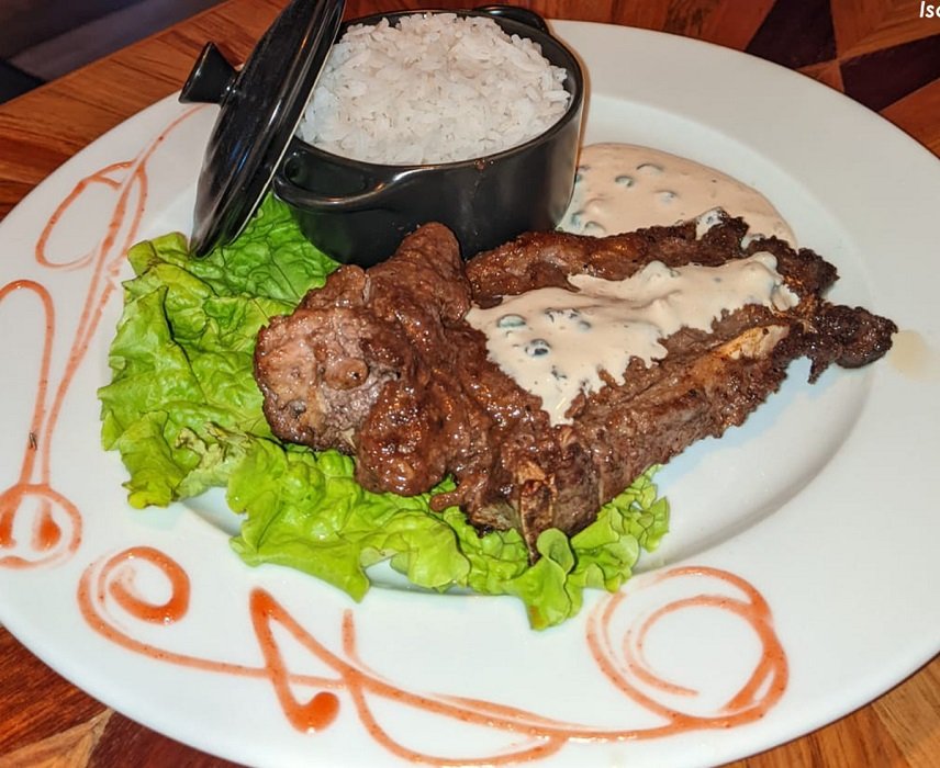 Côte de zébu sauce poivres verts