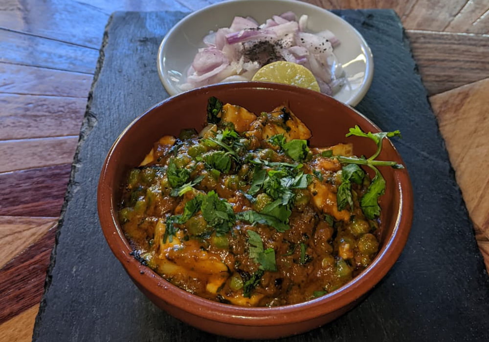 Matar Paneer