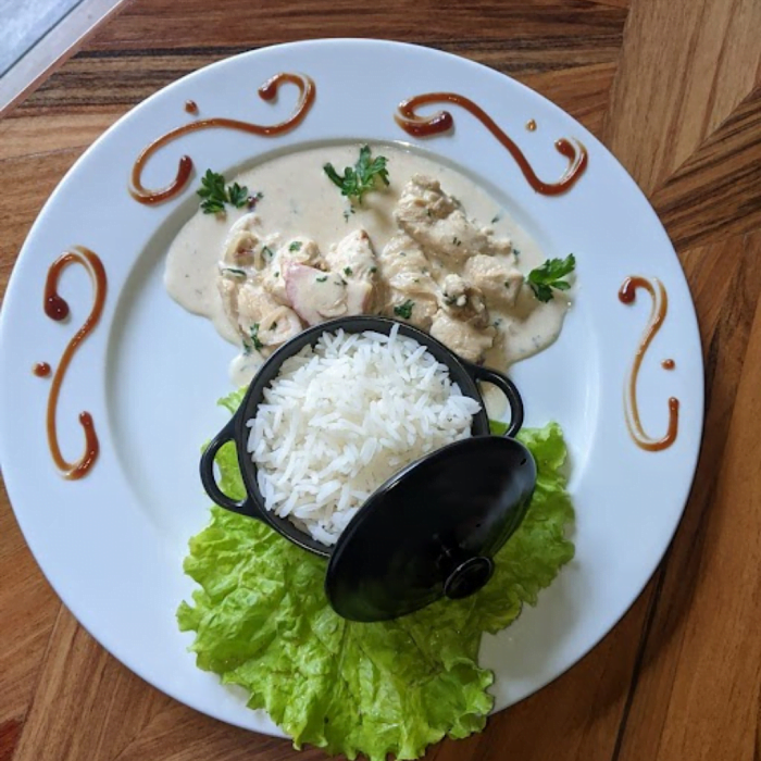 Poulet sauce suprême
